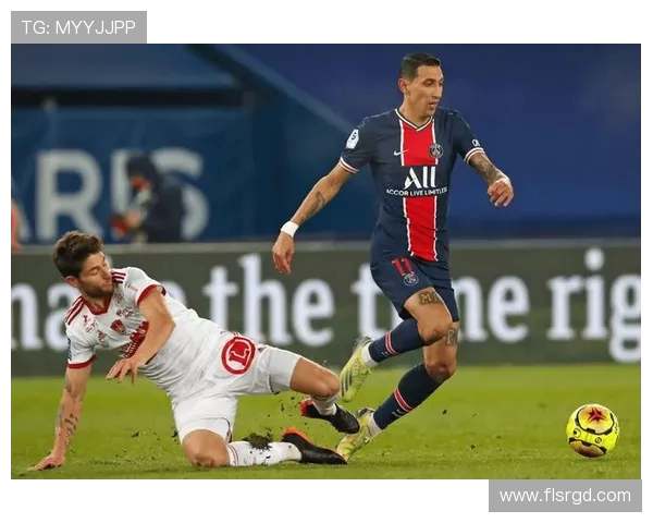 法甲球员动作分析及技术细节解读